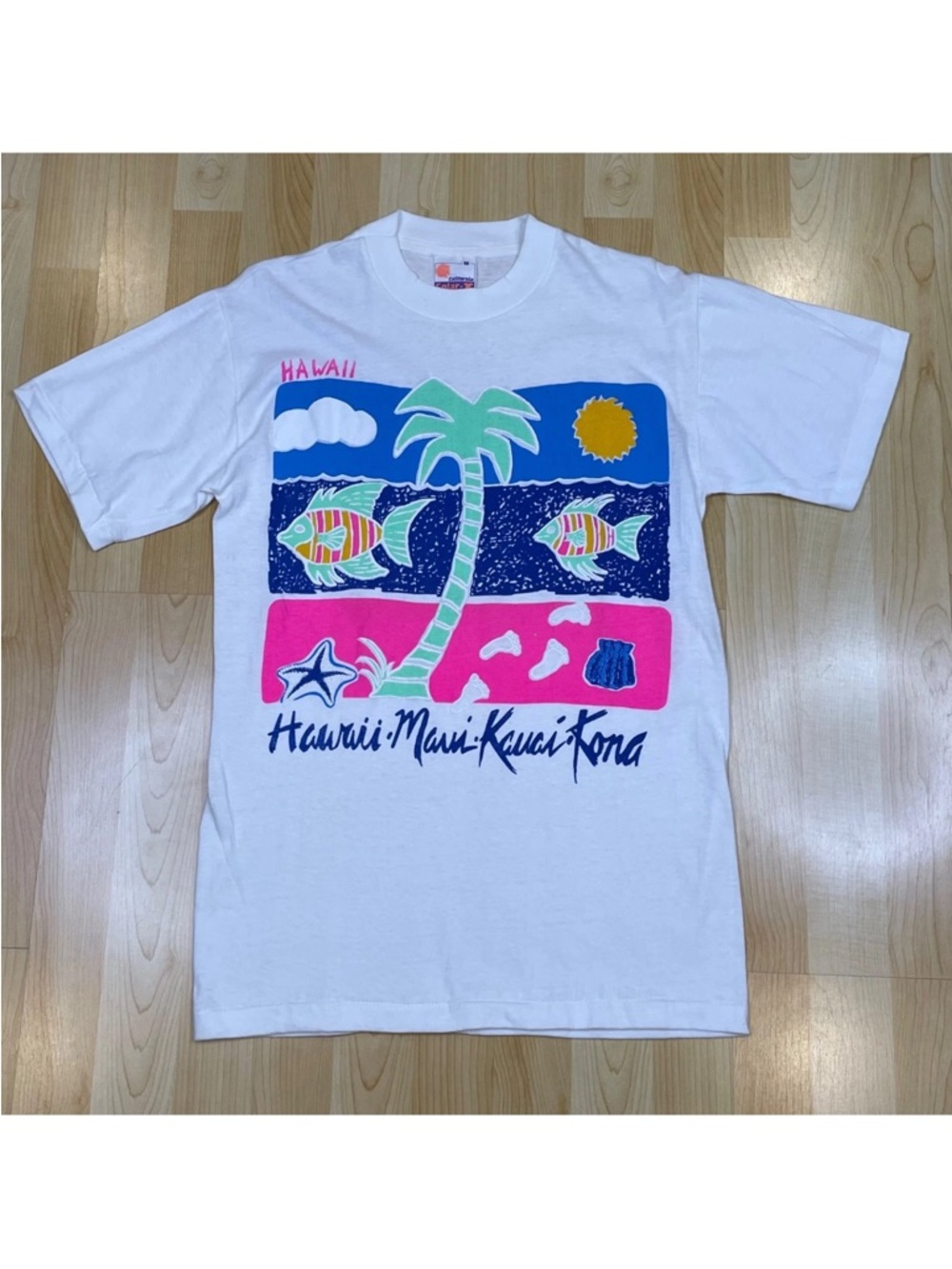 Vintage 90s CA Solar T Adults Size M White Hawaii Graphic Single Stitch T-Shirt